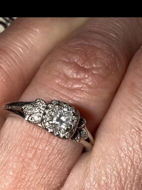 Simply Vera love Premium Diamond 14k White Gold Wedding/Engagement ring Sz 7